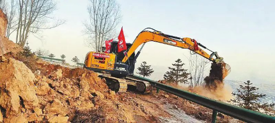 【四川日报】四川多方力量驰援甘肃青海灾区